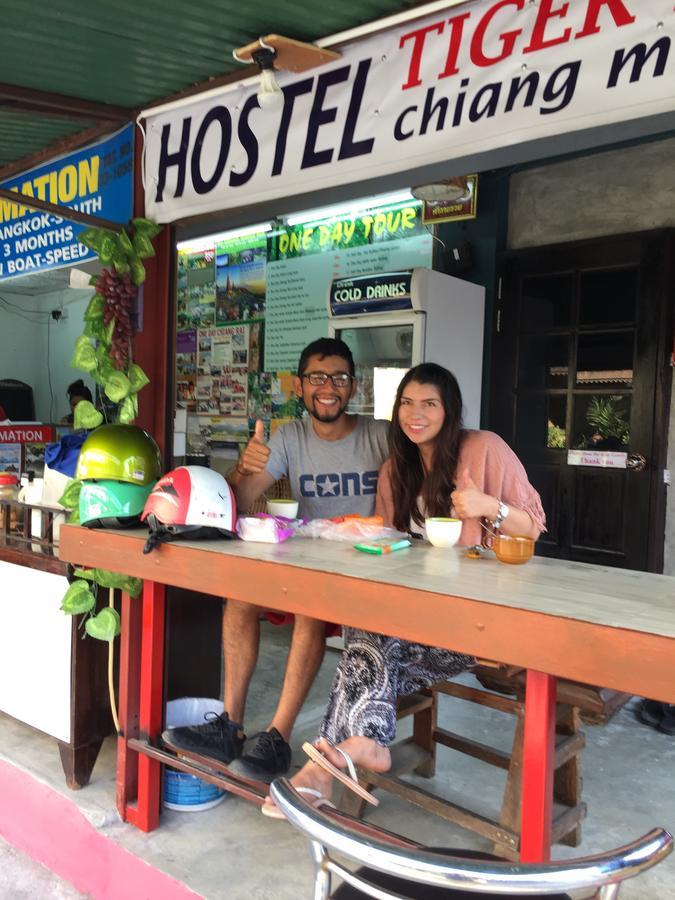 Tiger House Hostel (Adults Only) Чиангмай Экстерьер фото